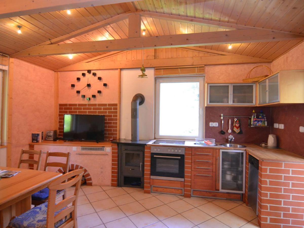 Beautiful Holiday Home With Covered Veranda Friedrichroda Exterior foto