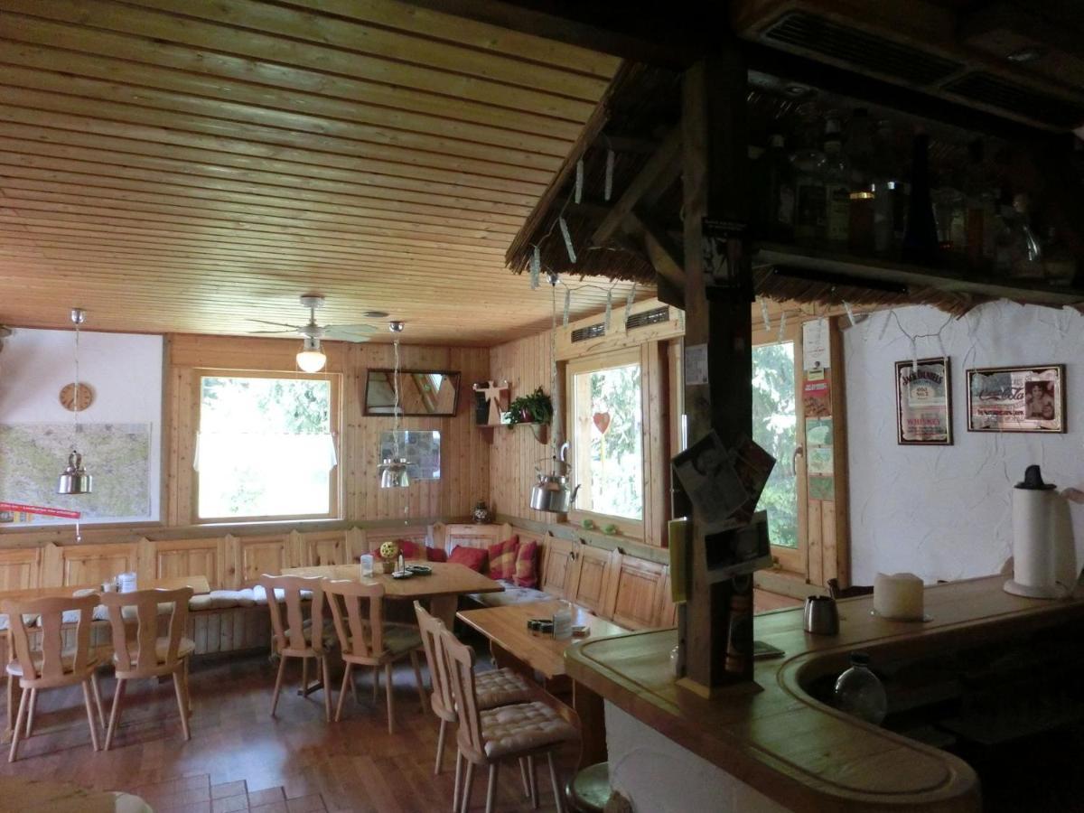 Beautiful Holiday Home With Covered Veranda Friedrichroda Exterior foto